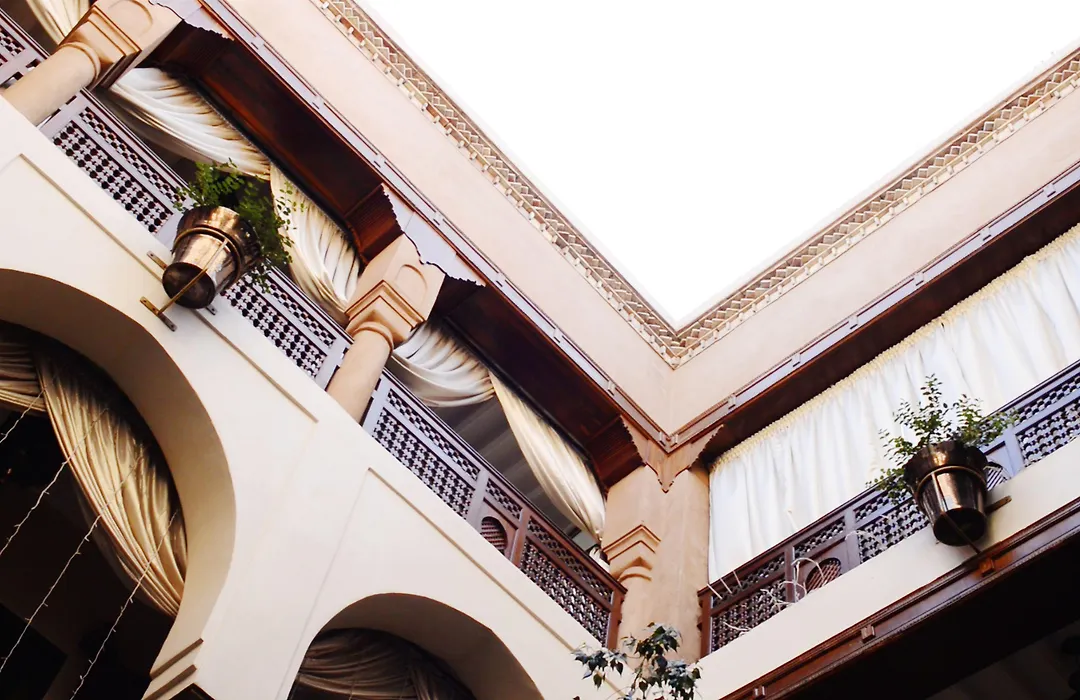 Riad Wow-1